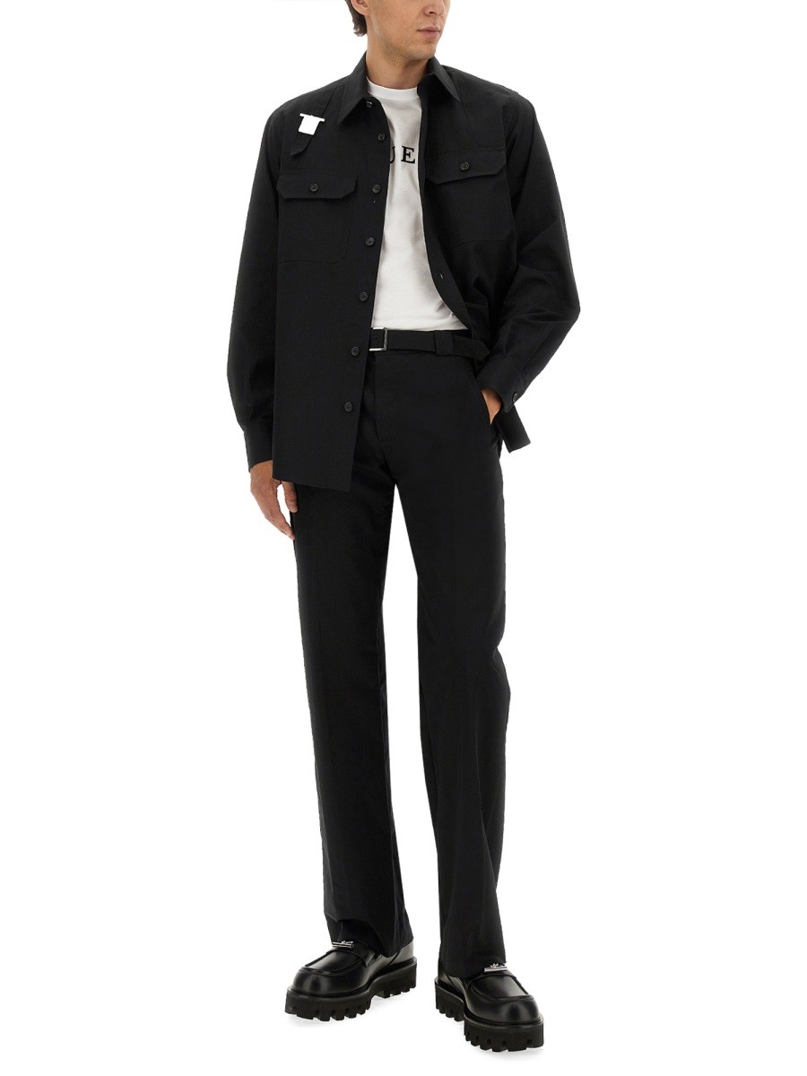 designed for dependable everyday comfort and versatile wardrobe styling.