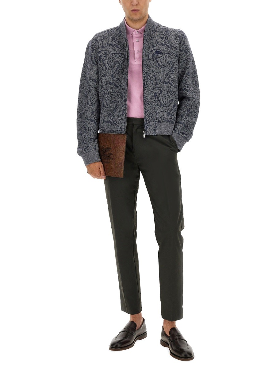 designed for dependable everyday comfort and versatile wardrobe styling.