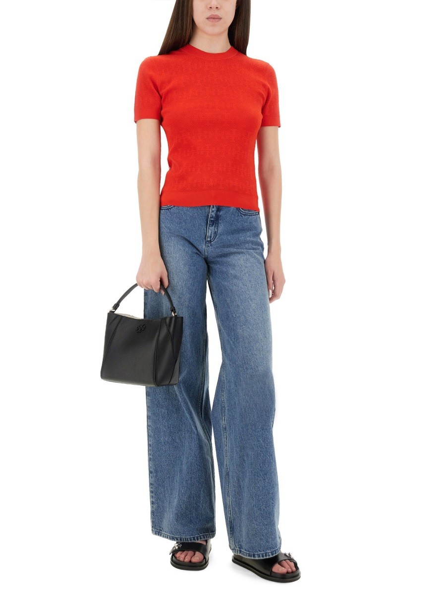 designed for dependable everyday comfort and versatile wardrobe styling.