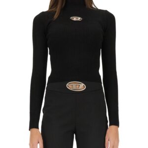 Refresh your wardrobe with the Diesel women's JERSEY "M-VALARI-TN" in Black
