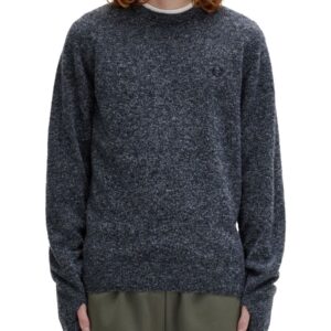 Refresh your wardrobe with the FRED PERRY men's JERSEY WITH LOGO in Blue