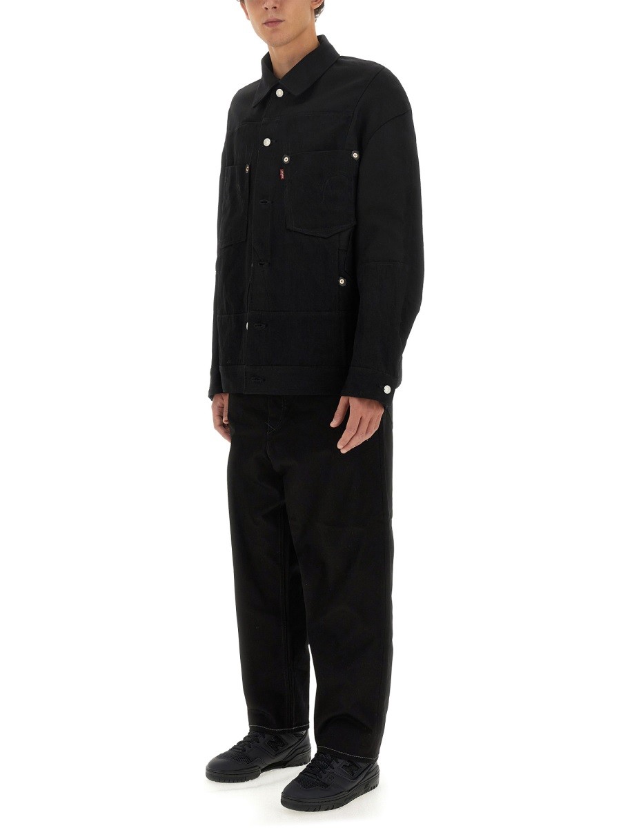 designed for dependable everyday comfort and versatile wardrobe styling.