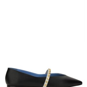 Explore the authentic Alexander Mcqueen women's LEATHER BALLERINA in Black