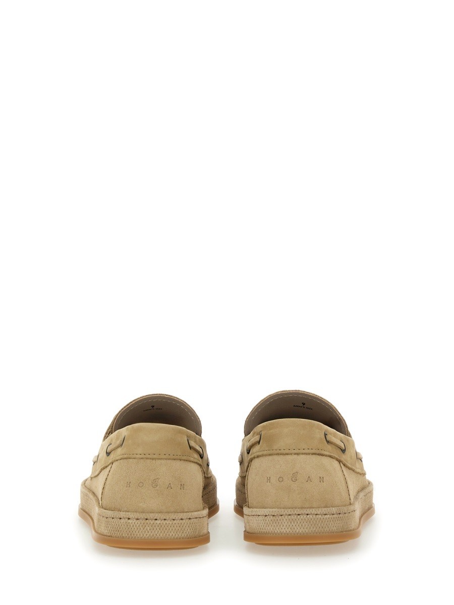 created to deliver outstanding comfort and daily versatility.