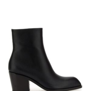 Refresh your wardrobe with the GIANVITO ROSSI women's LEATHER BOOT in Black