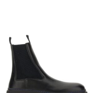 Discover the authentic Burberry men's LEATHER BOOT in Black