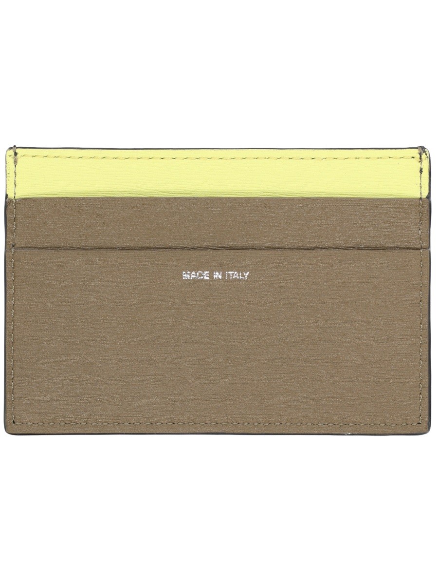 Refresh your wardrobe with the PAUL SMITH men's LEATHER CARD HOLDER in Black