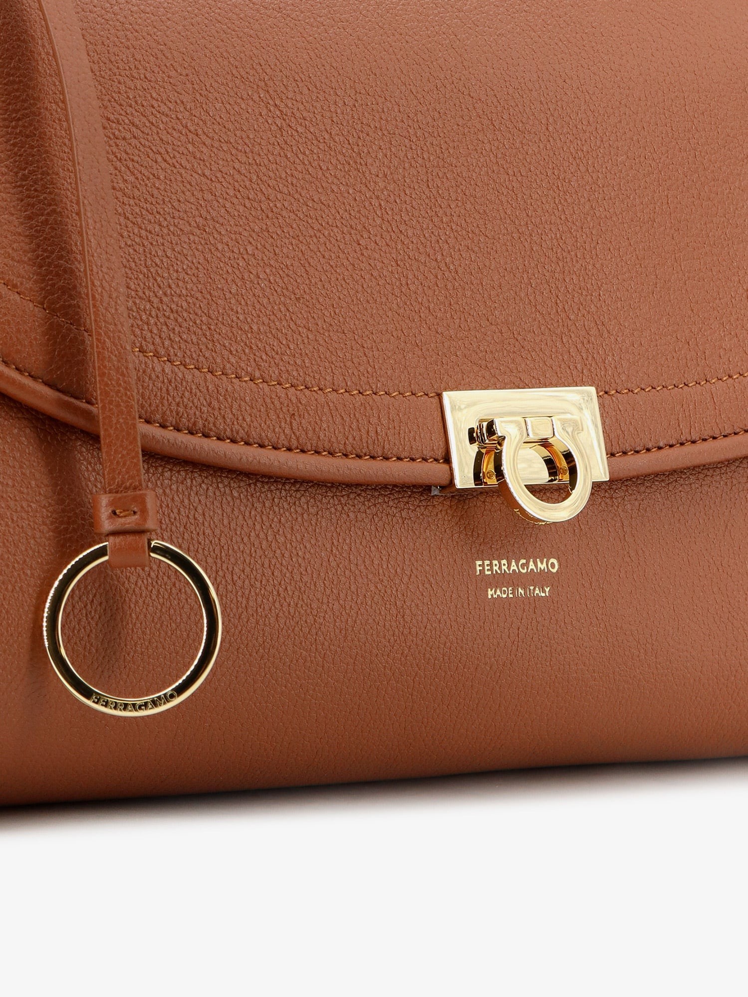 FERRAGAMO – Leather shoulder bag with Gancini detail : Color - Newcognac, Size - UNI - Image 5
