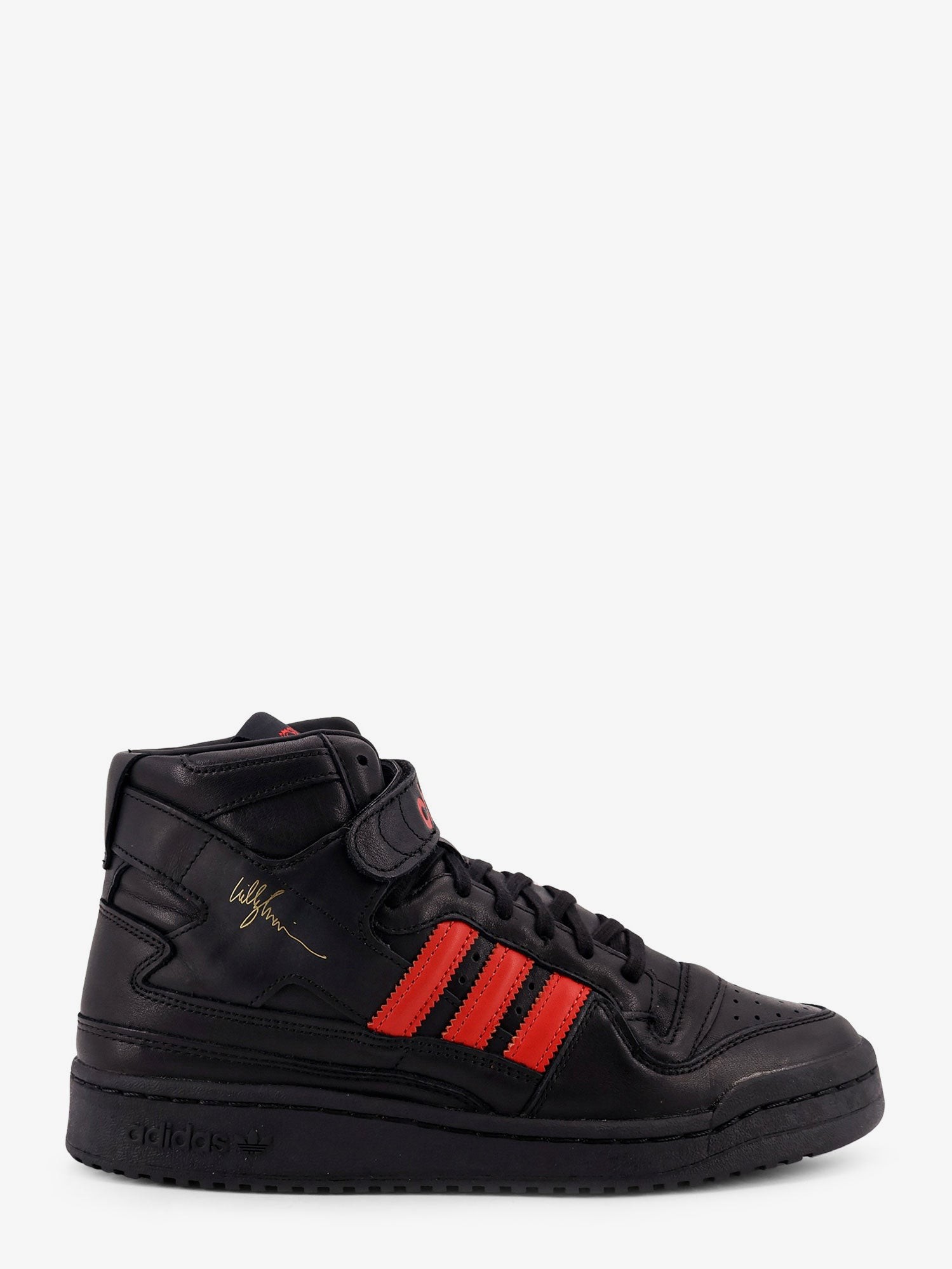 Shop the authentic ADIDAS X WILLY CHAVARRIA men's Leather sneakers with iconic logo on the side in Nero/rosso