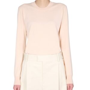 Explore the authentic Bottega Veneta women's LIGHTWEIGHT LONG SLEEVED SWEATER in Pink