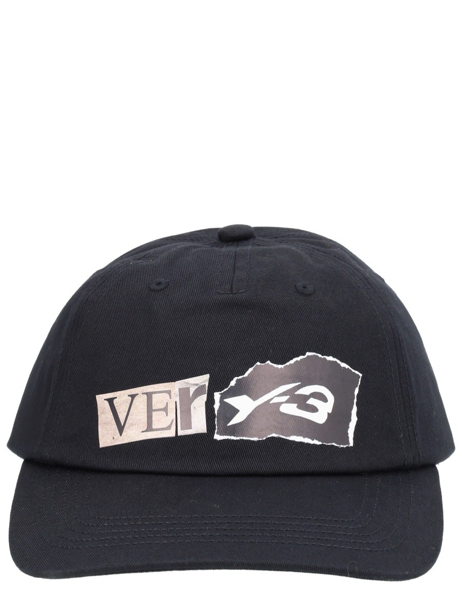 Refresh your wardrobe with the Y - 3 unisex LOGO PRINT BASEBALL HAT in Black