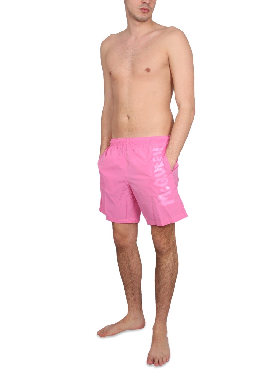 designed for dependable everyday comfort and versatile wardrobe styling.