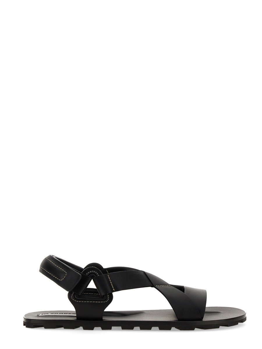 Discover the authentic JIL SANDER men's LOW SANDAL. in Black