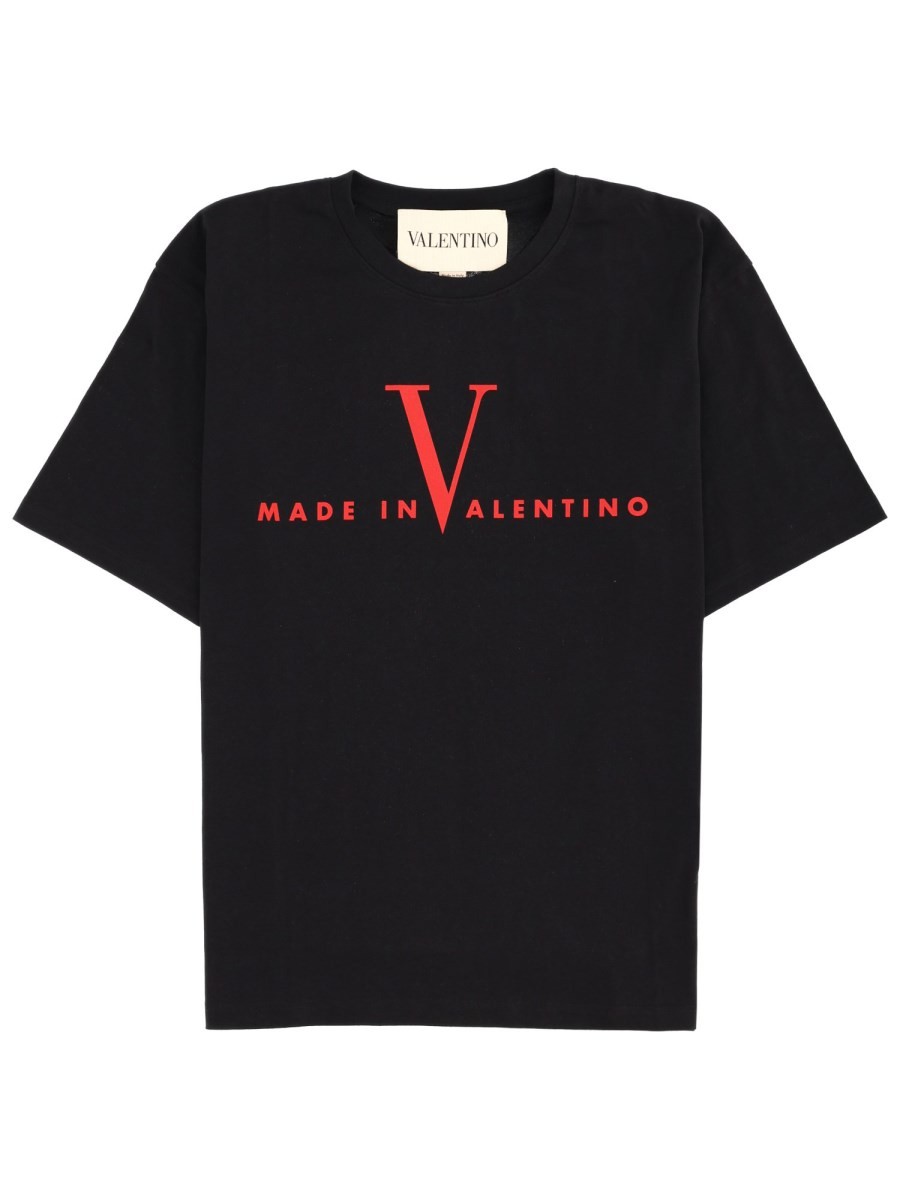 Explore the authentic Valentino men's "MADE IN VALENTINO" T-SHIRT in Black