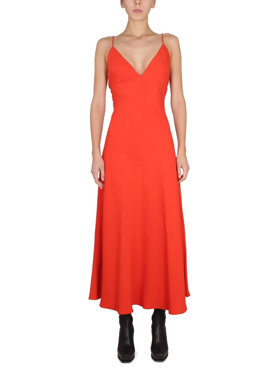 Refresh your wardrobe with the stella mccartney women's MAXI V-NECK DRESS in Red