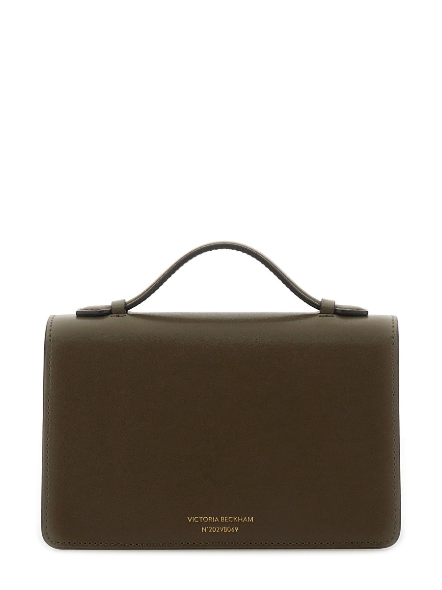 designed for dependable everyday comfort and versatile wardrobe styling.
