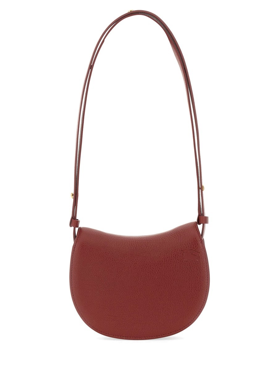 designed for dependable everyday comfort and versatile modern style.