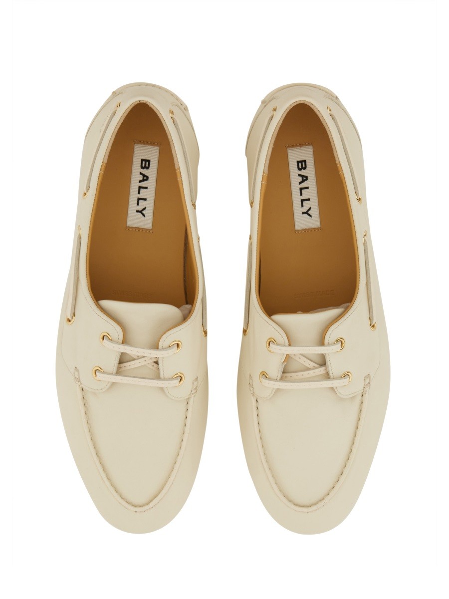 designed for dependable everyday comfort and versatile modern style.