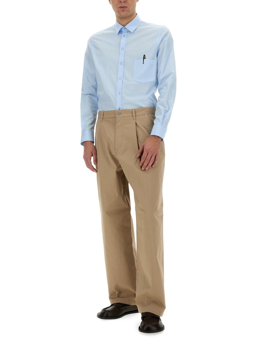 designed for dependable everyday comfort and versatile wardrobe styling.
