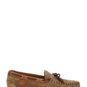 Explore the authentic Valentino Garavani men's "PALM AVENUE" BOAT MOCCASIN in beige