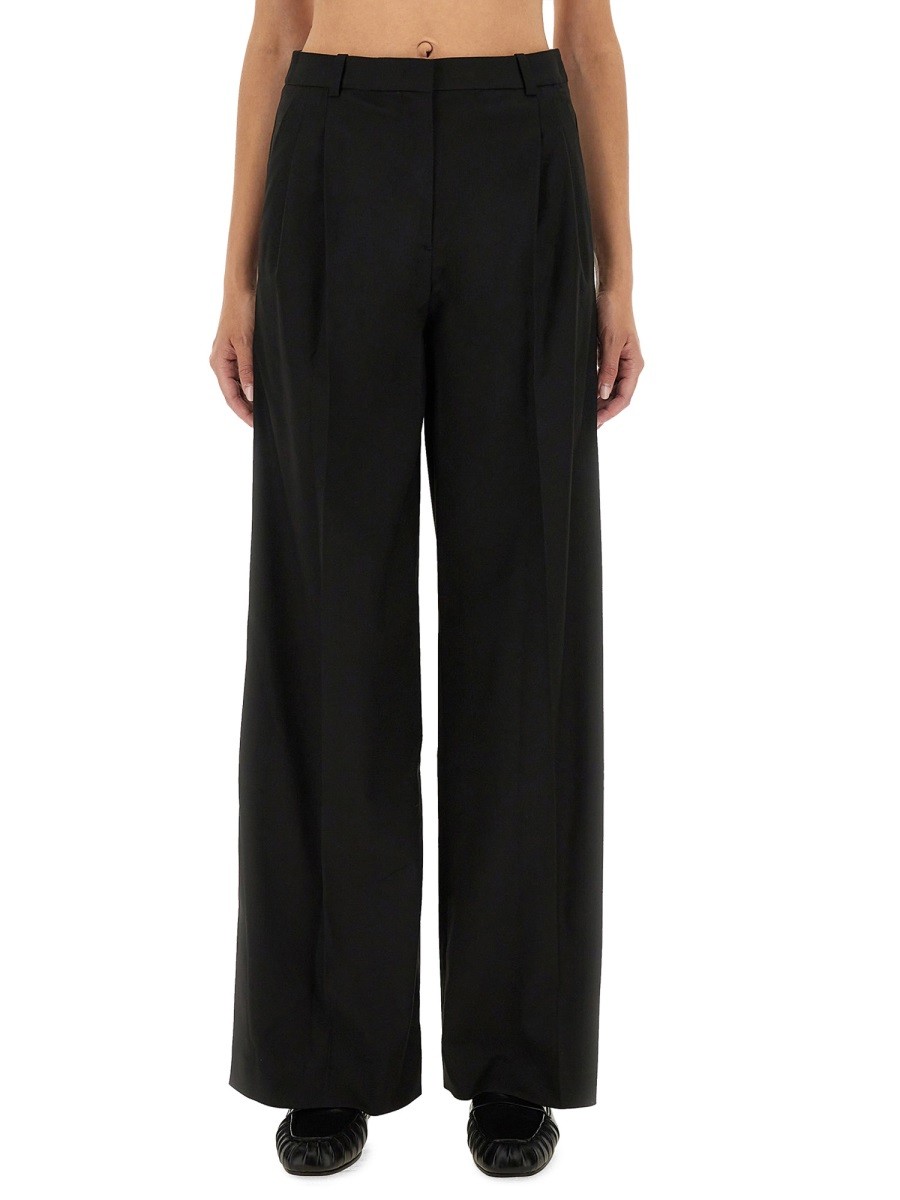 Discover the authentic THE GARMENT women's PANTS "PLUTO" in Black