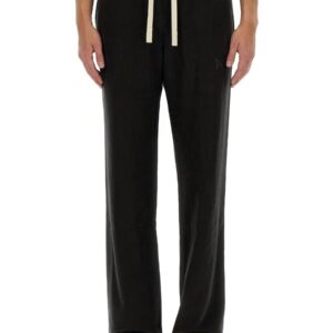 Refresh your wardrobe with the Palm Angels men's PANTS WITH LOGO in Black