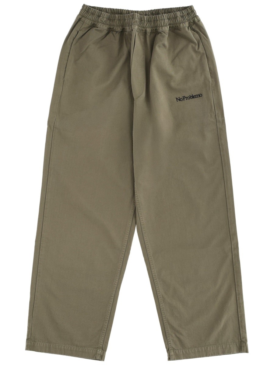 Elevate your look with the NO PROBLEMO unisex PANTS WITH LOGO in GREEN