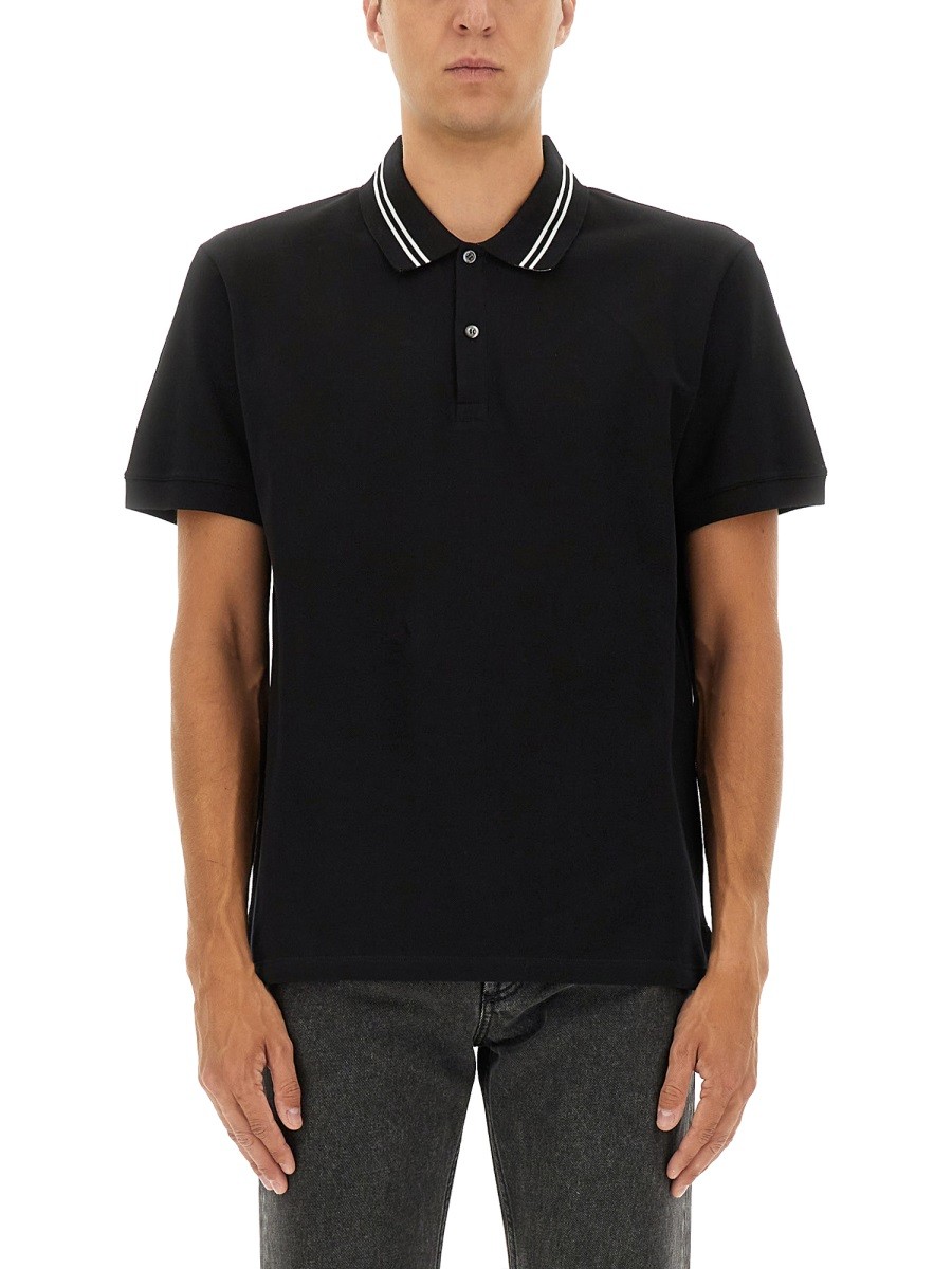 Explore the authentic Alexander Mcqueen men's POLO SHIRT WITH LOGO ON THE COLLAR in Black