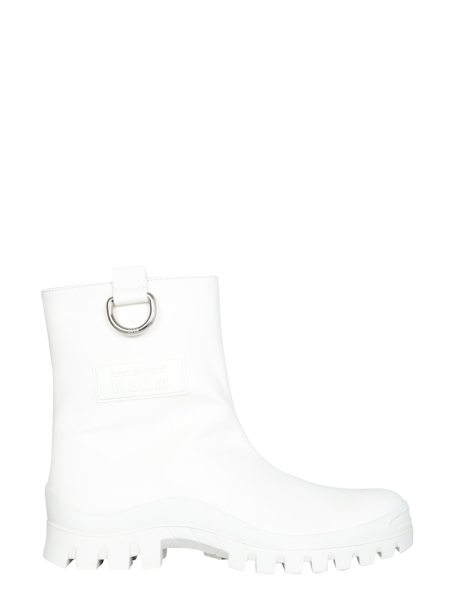 Refresh your wardrobe with the msgm women's RAIN BOOTS in White
