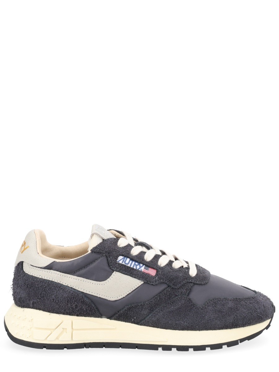 Discover the authentic Autry men's SNEAKERS "REELWIND LOW" in Black