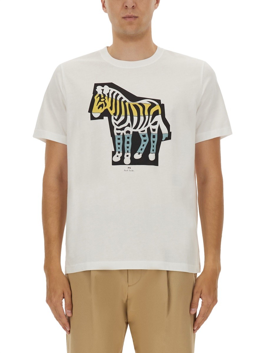 Refresh your wardrobe with the PS BY PAUL SMITH men's REGULAR FIT T-SHIRT in White