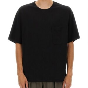 Refresh your wardrobe with the LEMAIRE men's RELAXED FIT T-SHIRT in Black