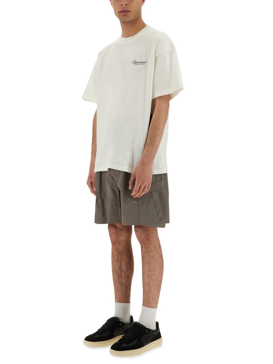 designed for dependable everyday comfort and versatile wardrobe styling.