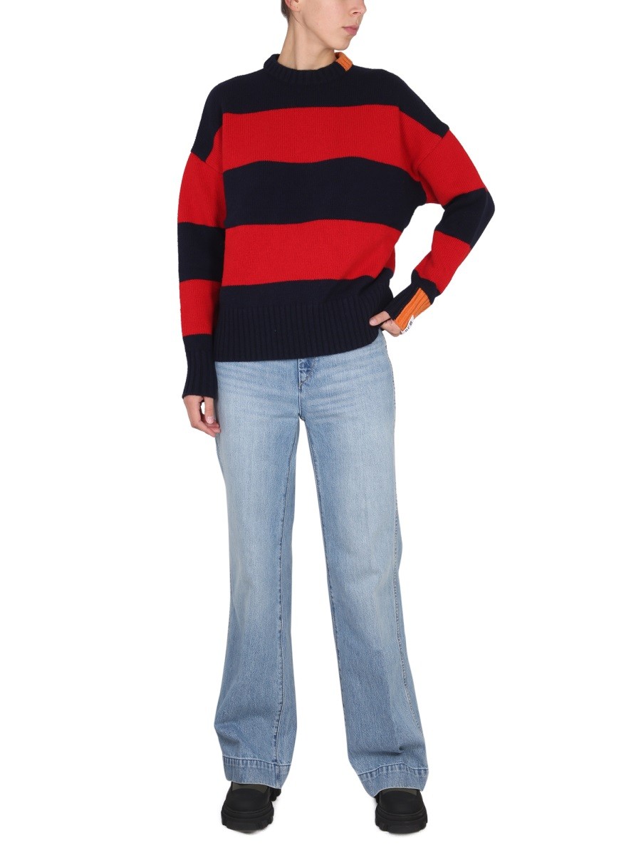 designed for dependable everyday comfort and versatile modern style.