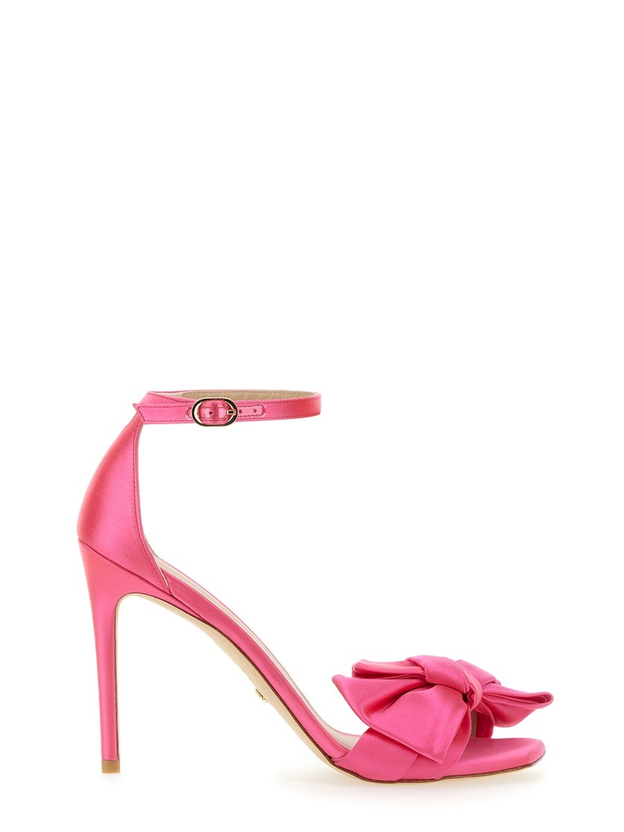 Discover the authentic Stuart Weitzman women's SANDAL NUDISTCURVE LOVEKNOT 100 in Fuchsia