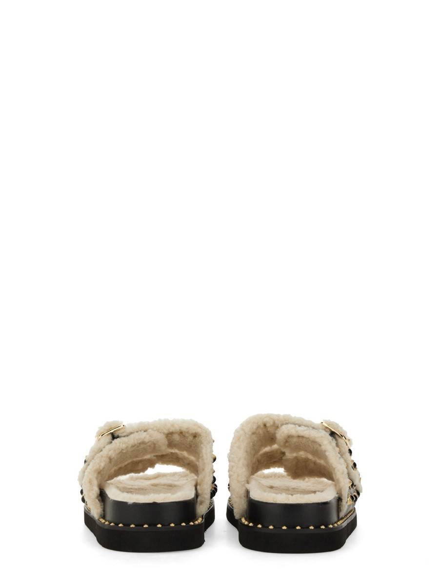 created to deliver outstanding comfort and daily versatility.