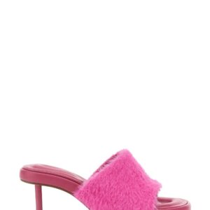 Refresh your wardrobe with the JACQUEMUS women's SANDALWOOD CLAY in Pink