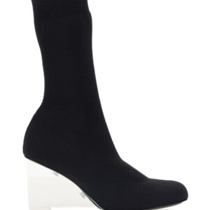 Discover the authentic Alexander Mcqueen women's SHARD BOOT in Black