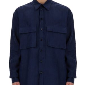 Refresh your wardrobe with the Dolce & Gabbana men's SHIRT WITH POCKETS in Blue
