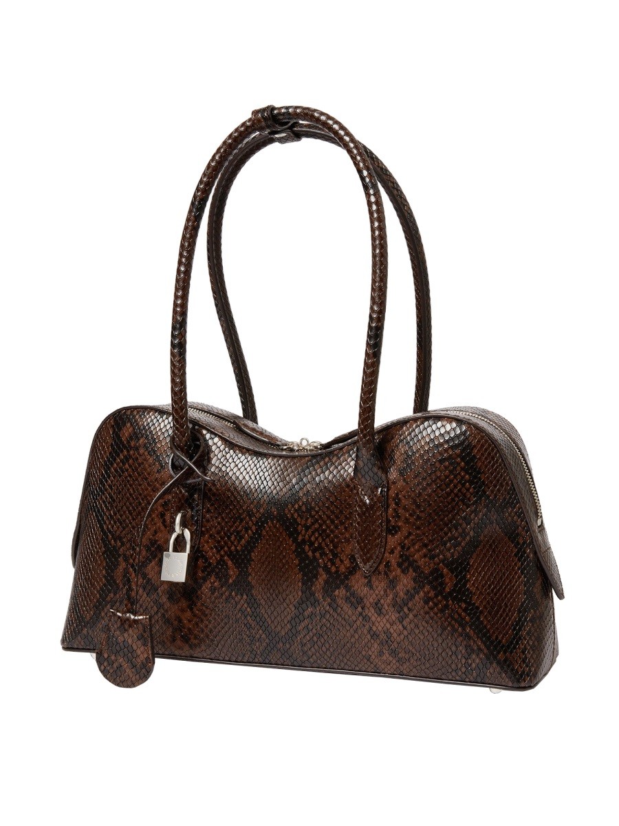 designed for dependable everyday comfort and versatile modern style.