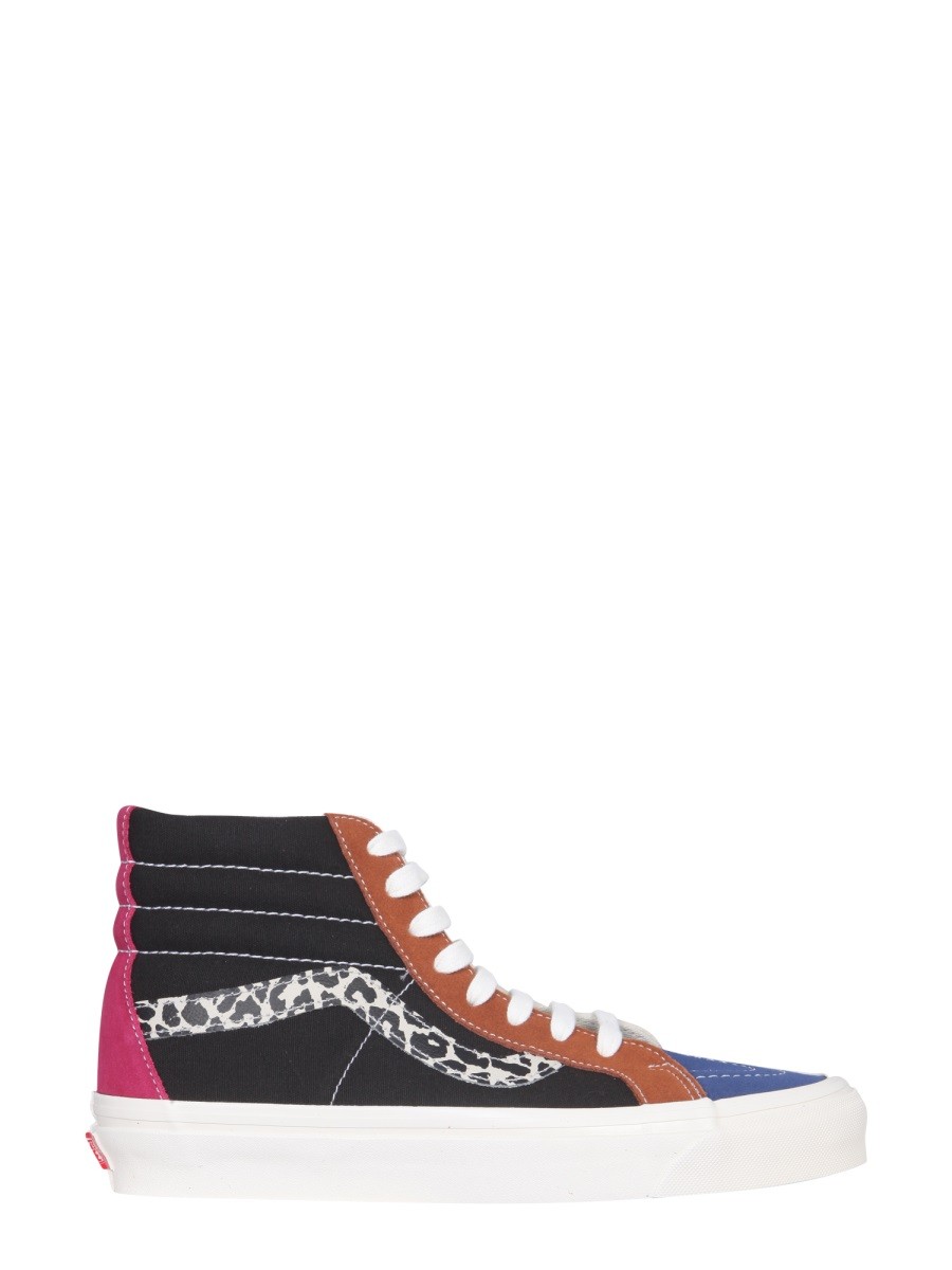 Discover the authentic Vans men's SK8-HI 38 SNEAKERS in MULTICOLOUR