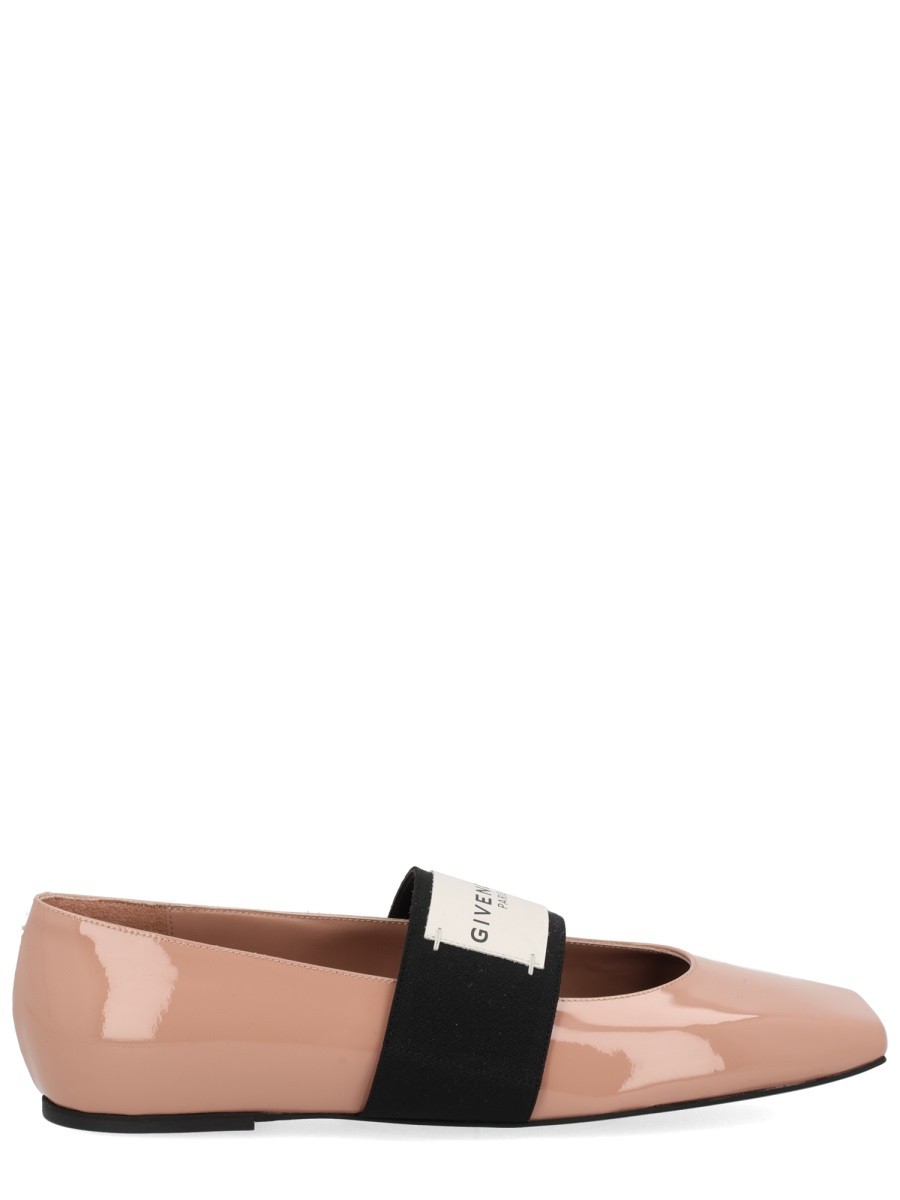 Discover the authentic Givenchy women's "SLICED SQUARE" DANCER in Pink
