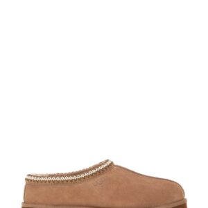 Refresh your wardrobe with the Ugg men's SLIPPER "TASMAN II" in Brown