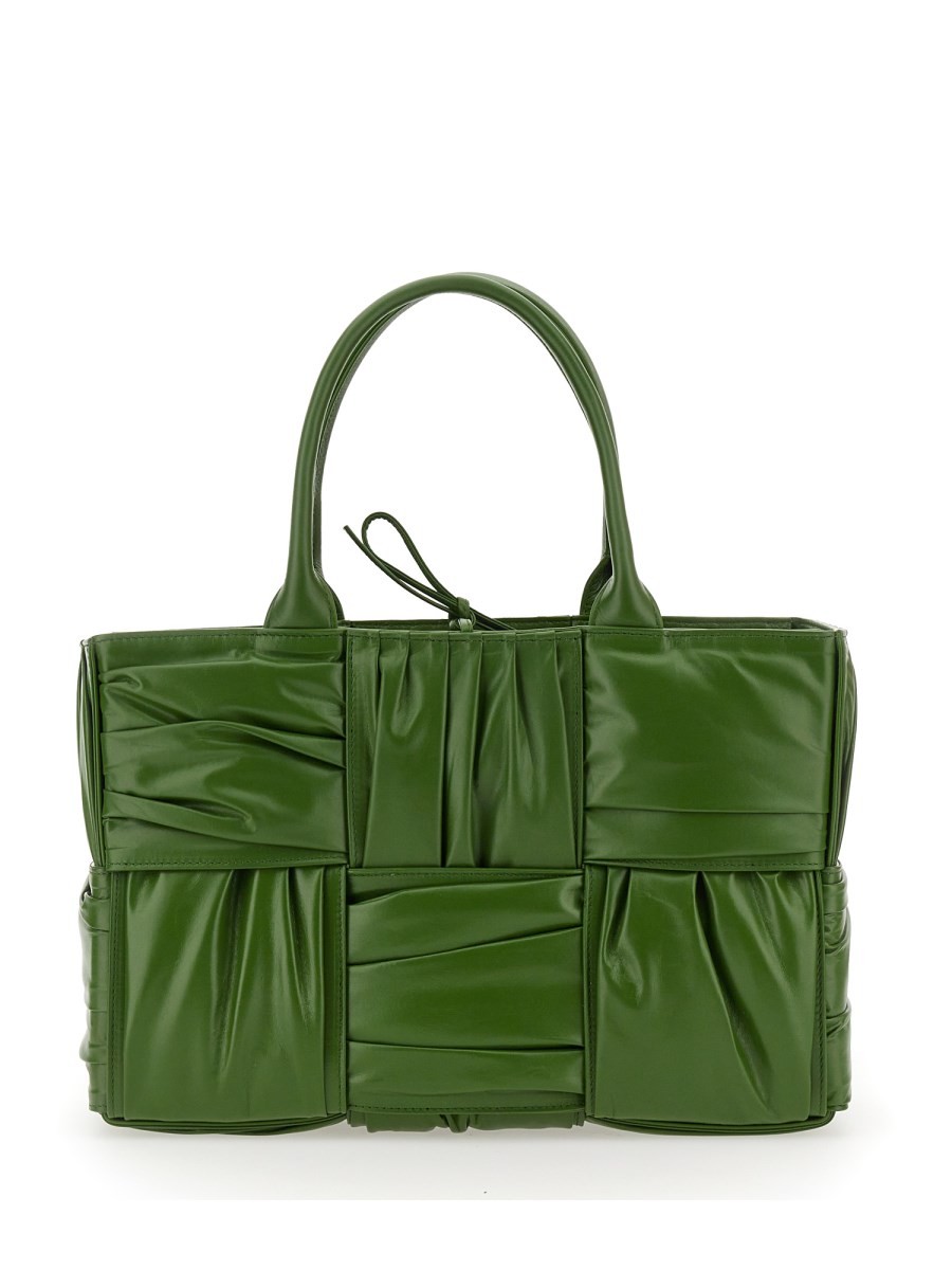 Refresh your wardrobe with the Bottega Veneta women's SMALL BOW TOTE BAG in GREEN