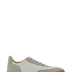 Elevate your look with the SPALWART unisex SMASH LOW SNEAKER in White
