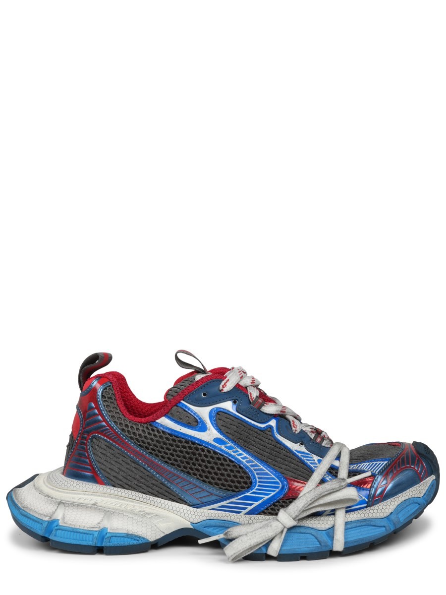 Refresh your wardrobe with the Balenciaga men's SNEAKER "3XL" in MULTICOLOUR