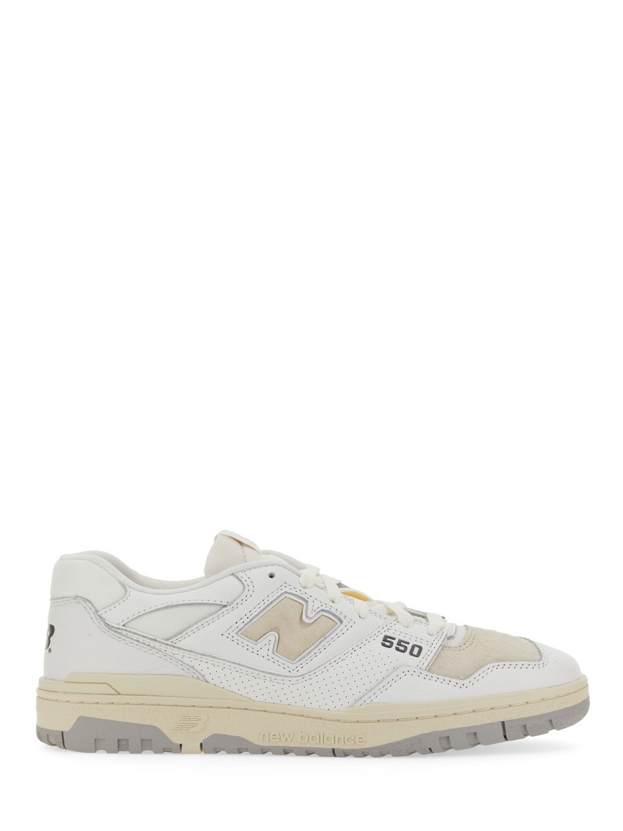 Discover the authentic New Balance unisex SNEAKER 550 in White