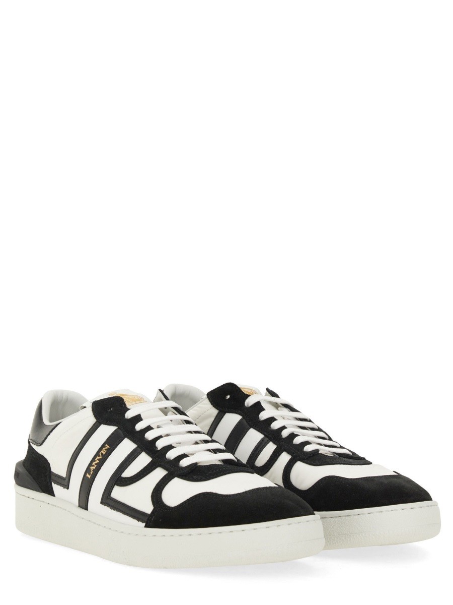 designed for dependable everyday comfort and versatile modern style.