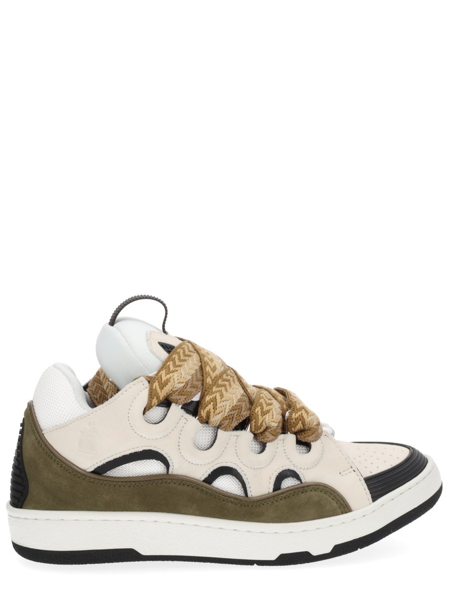 Refresh your wardrobe with the Lanvin unisex SNEAKER "CURB" in Brown