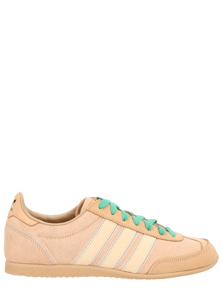 Explore the authentic ADIDAS ORIGINALS women's SNEAKER "JAPAN W WARSAN" in beige